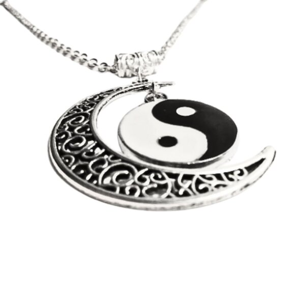 YIN YANG UNIVERSE NECKLACE - Picture 2 of 4